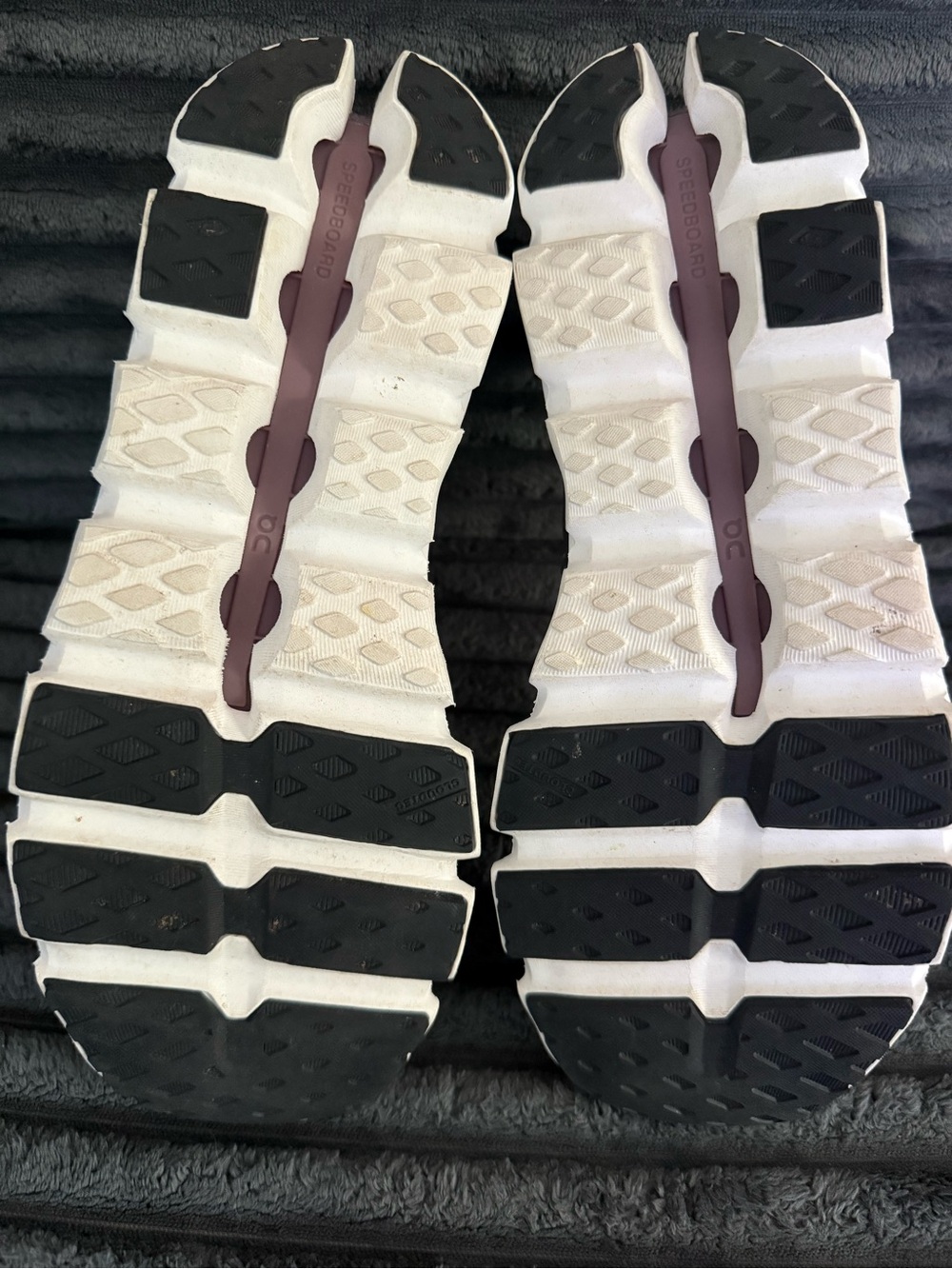 On Running Cloudswift 3 Fade/Black women’s size 10 - Picture 7 of 7